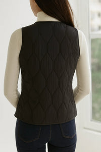 Women’s Quilted Sleeveless Vest with Soft Fur Lining – Lightweight & Stylish Layer