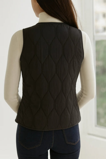 Women’s Quilted Sleeveless Vest with Soft Fur Lining – Lightweight & Stylish Layer